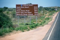 Highway zum Ayers Rock